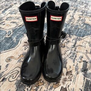 Hunter Glossy Black Boots